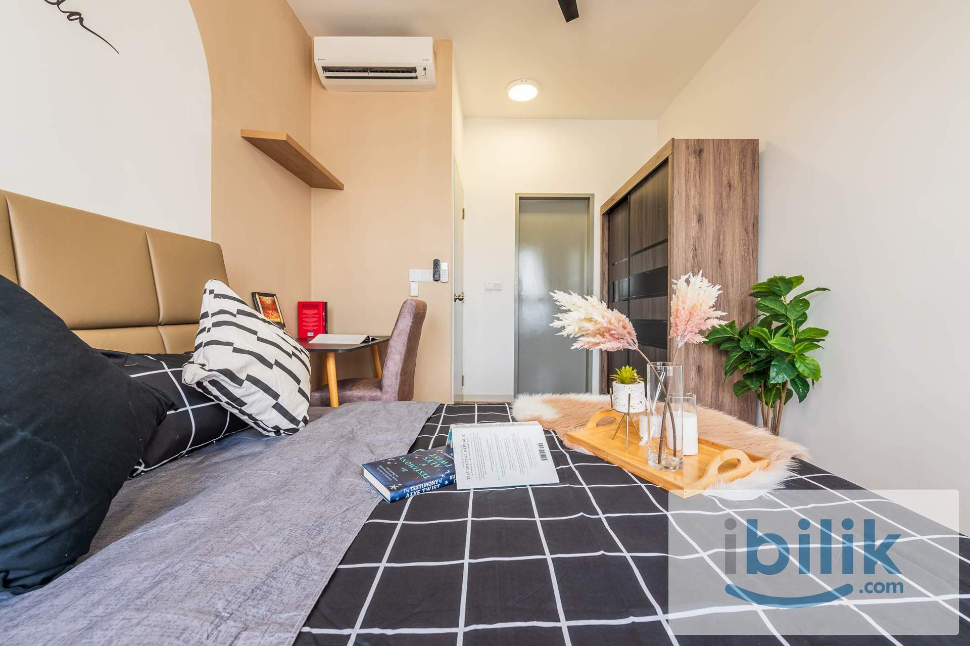 Master Room @ M Vertica Residence , Jalan Cheras MRT Maluri Ready Move In  - Image 3