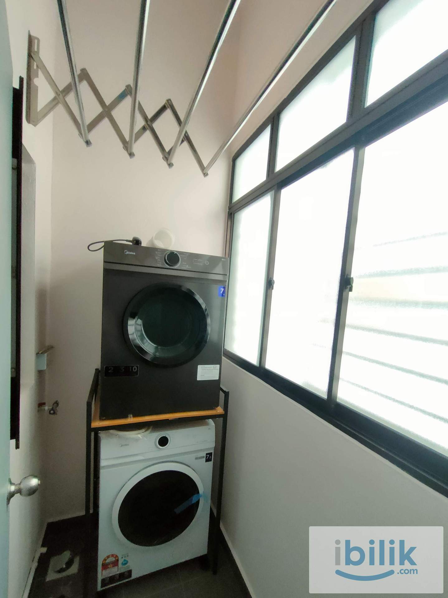 Fully Furnished Medium Room at Netizen Residence, Bandar Tun Hussein Onn - Image 5