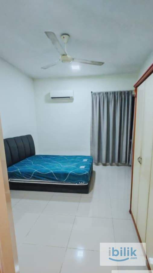 Master Room at Green Terrian, Prima Villa Cheras, Selangor - Image 1