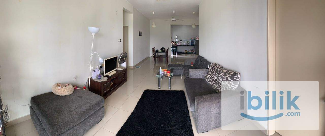 Master Room at Green Terrian, Prima Villa Cheras, Selangor - Image 6