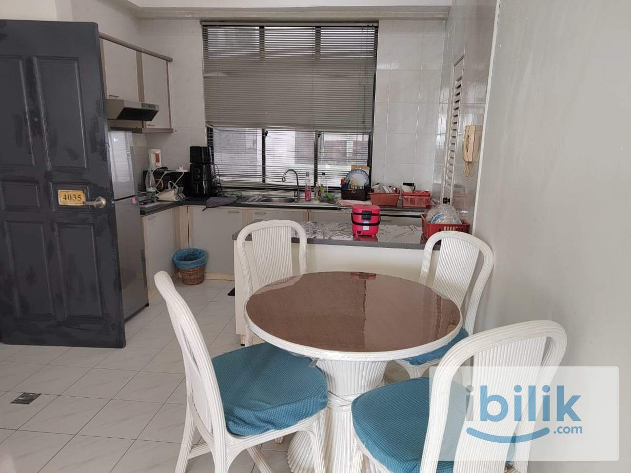 room - Image 8