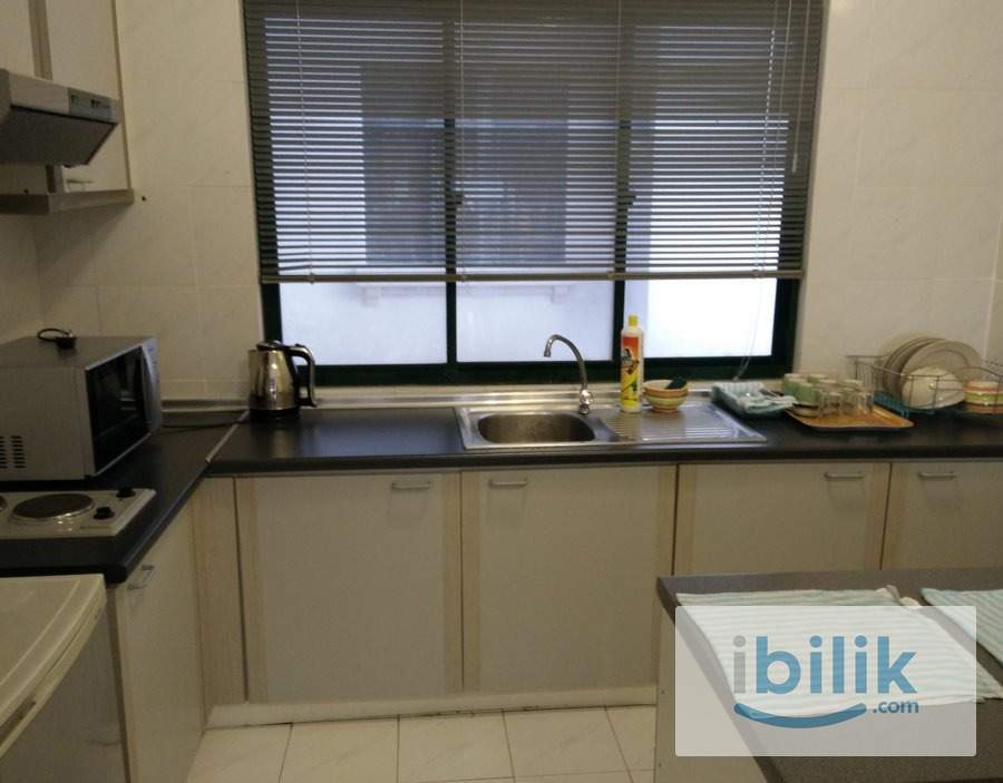room - Image 9