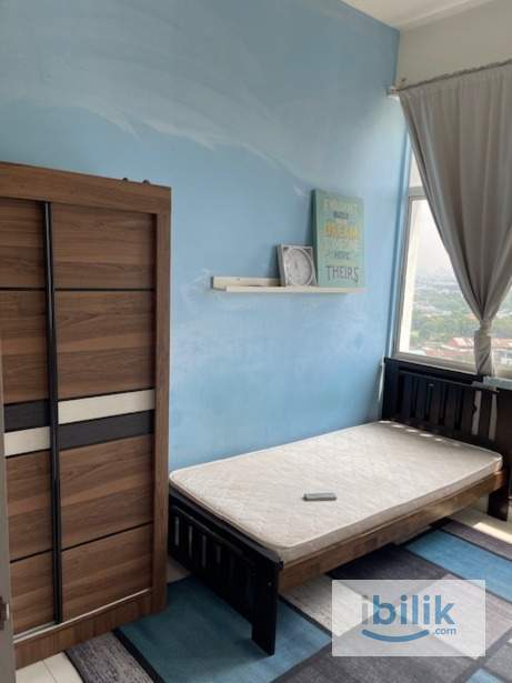 Window Male Room Avenue crest, Shah Alam Sek 22, Batu tiga beside federal highway - Image 1