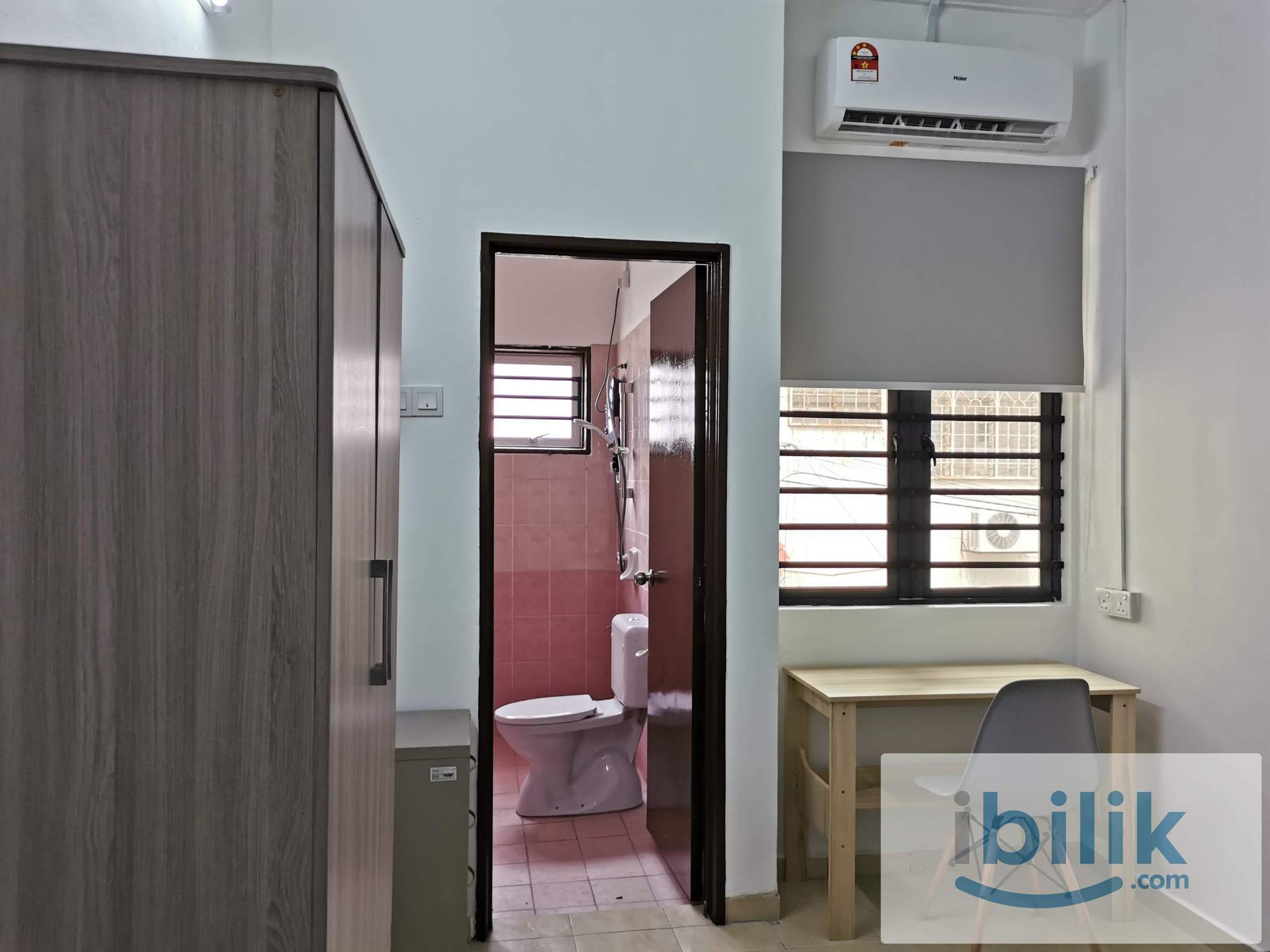 Middle Room-Female Unit@Seri Kembangan - Image 7