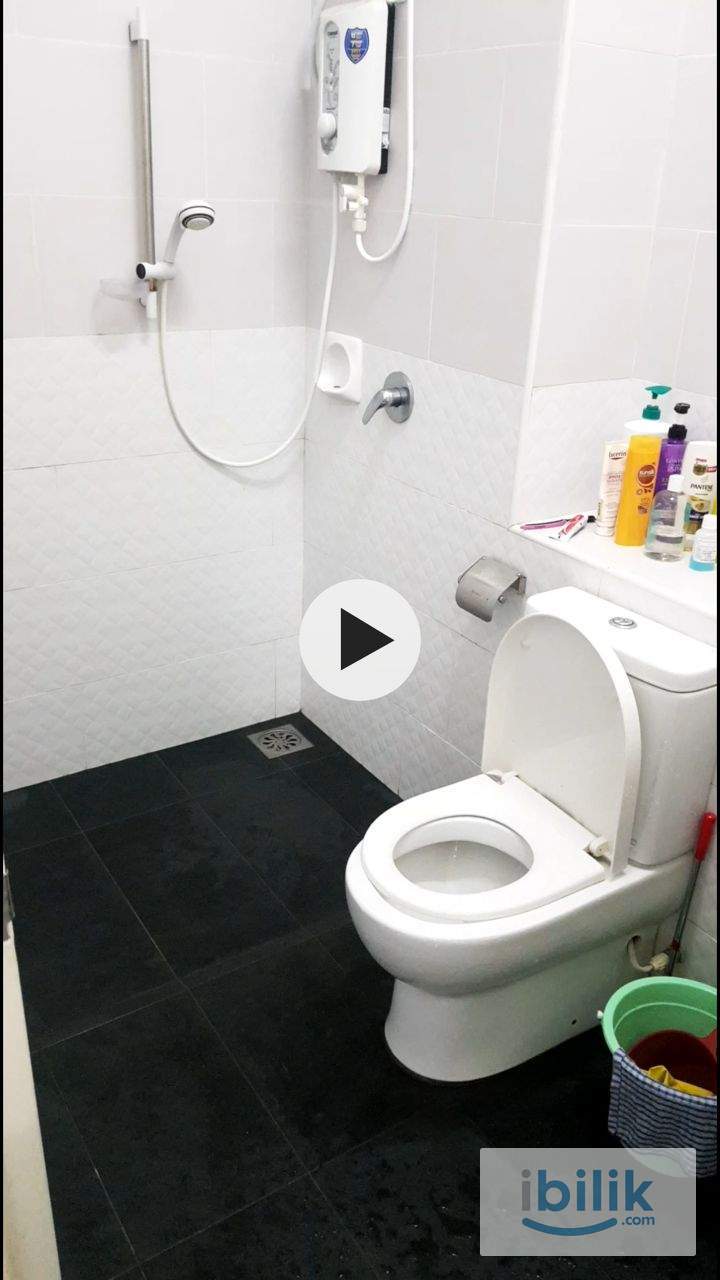 Middle Room For Rent - Image 7