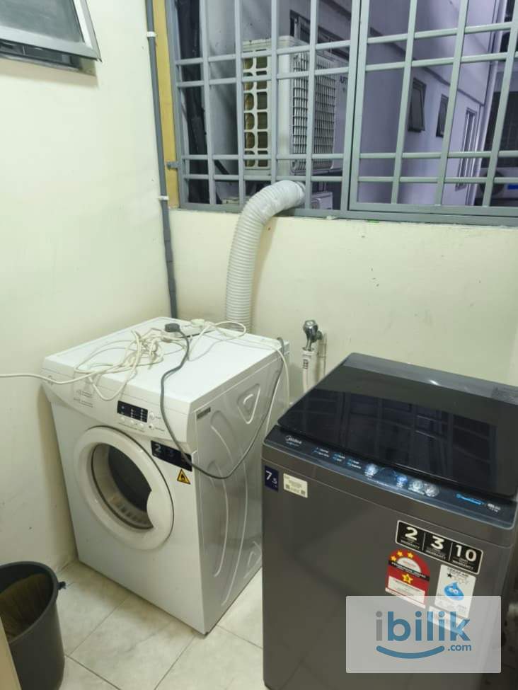 Single Room at Angkasa Condominium  - Image 2