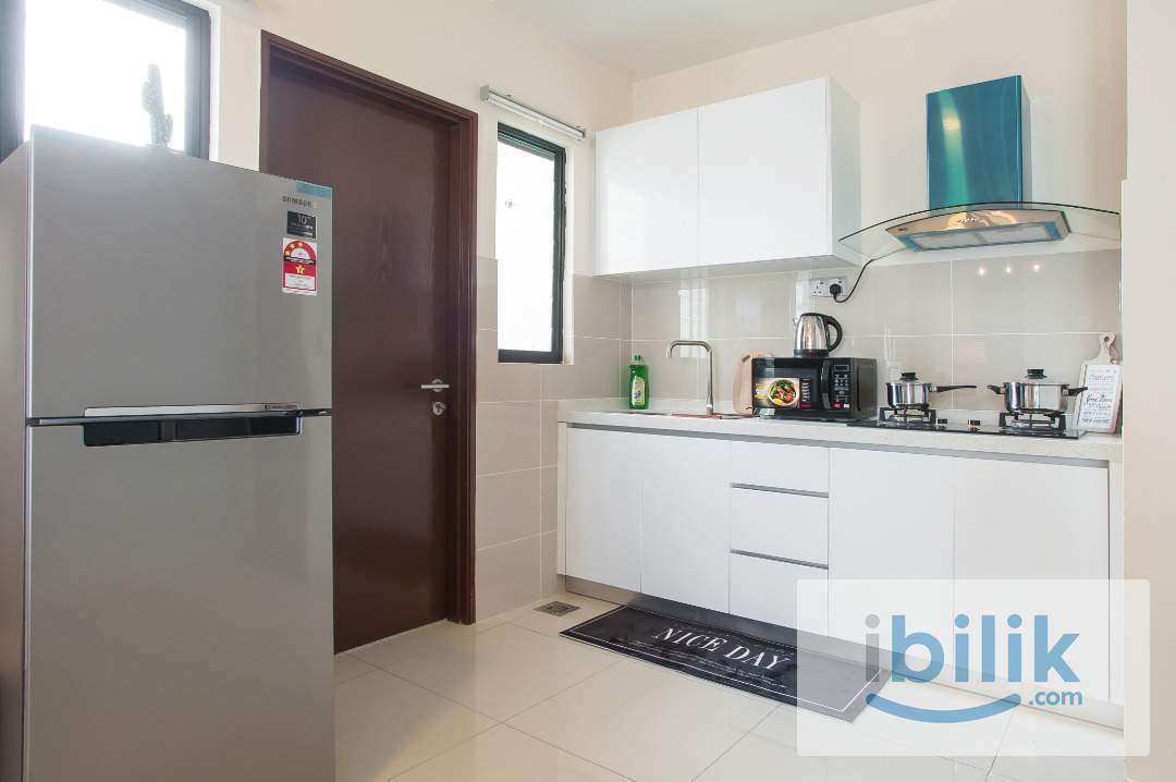 Link bridge to MR TBalcony Middle Room for rent  - Image 3