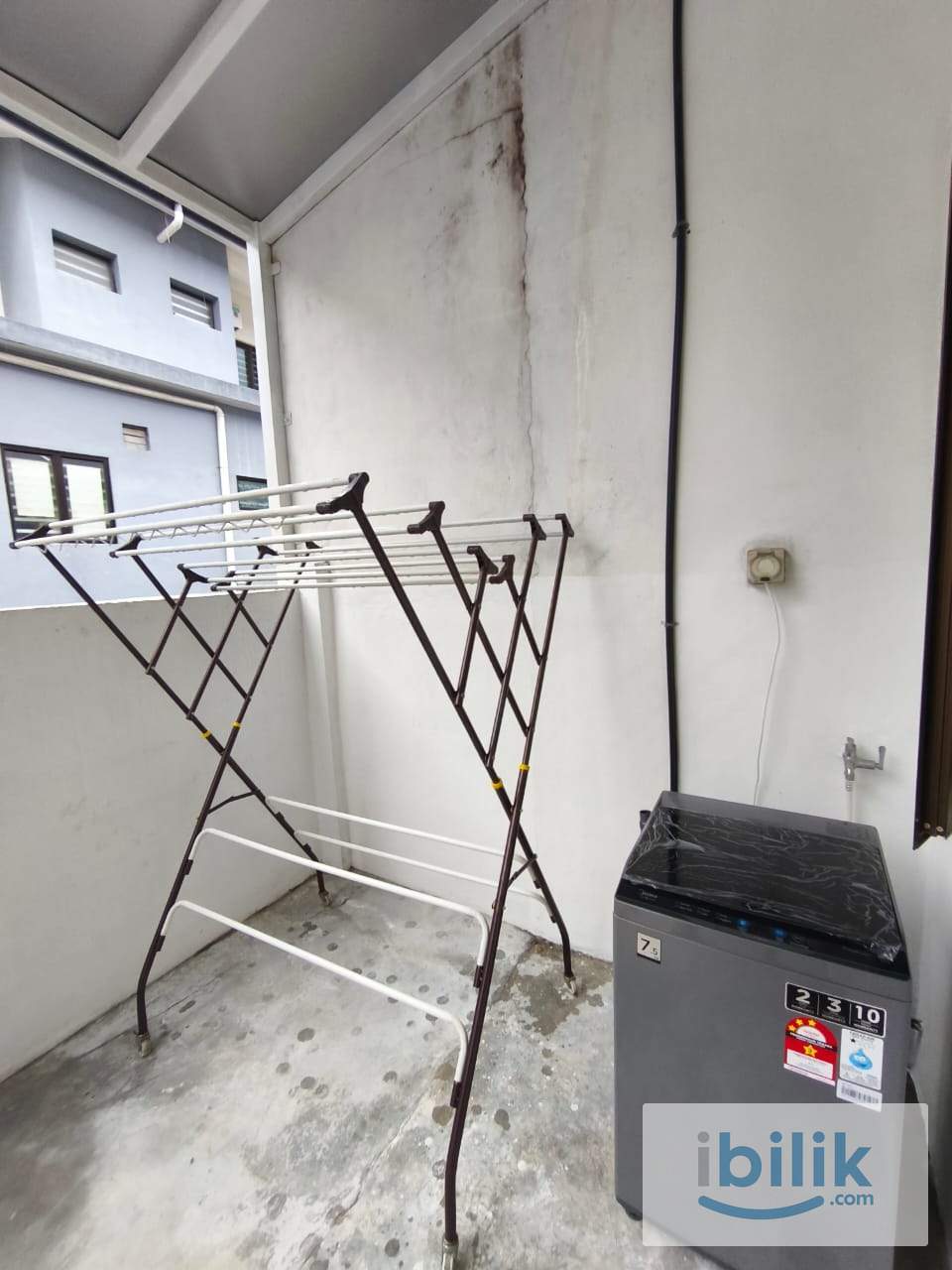 Utilities incl. Studio Size Master Room for rent in Nilai - Image 3