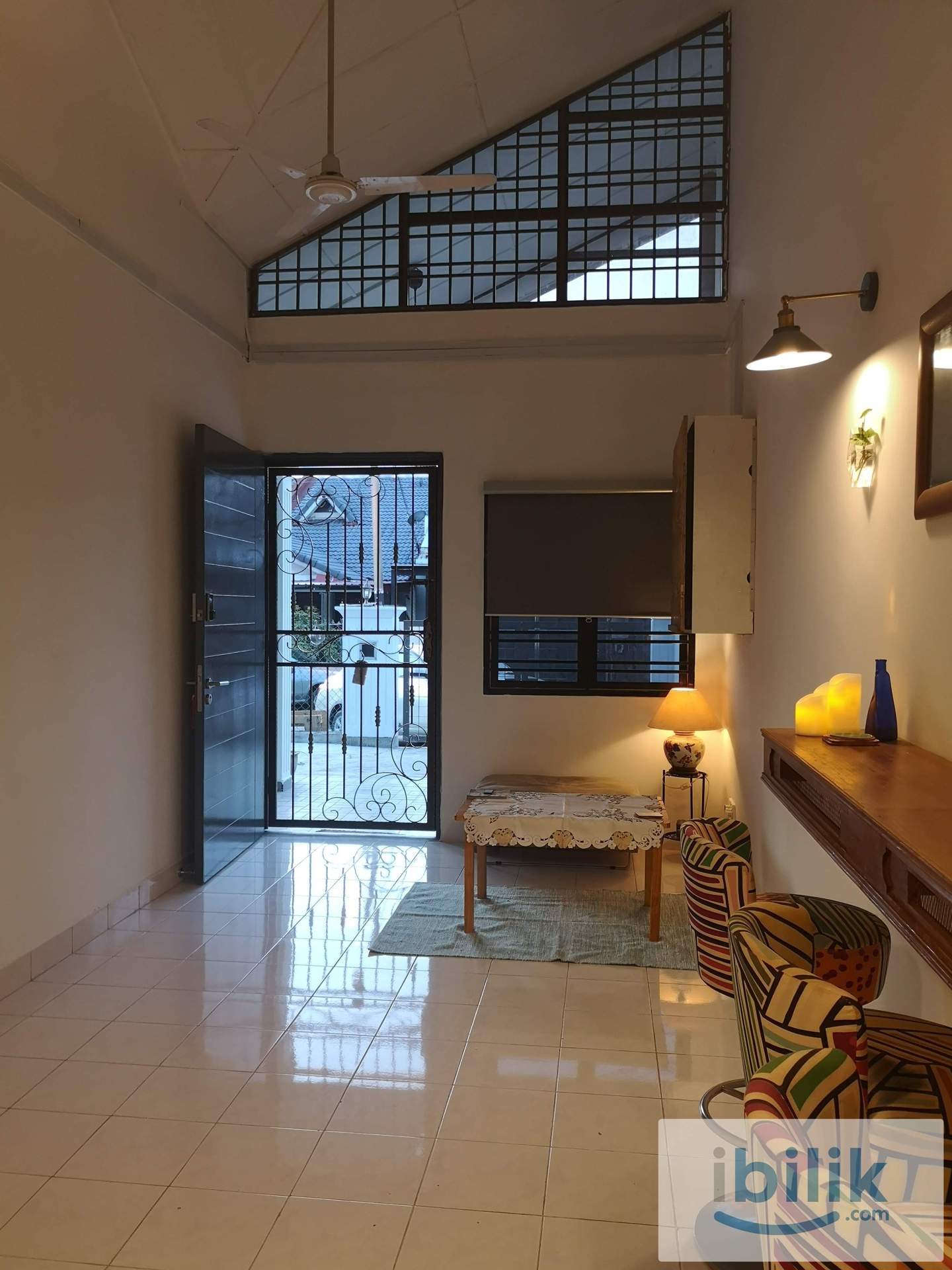 Room for rent in Molek - Image 1