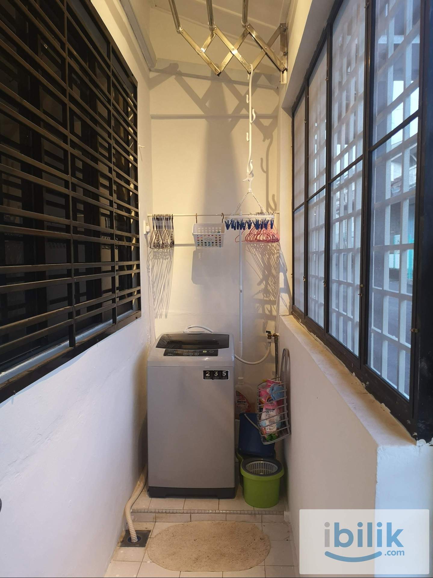 Room for rent in Molek - Image 4