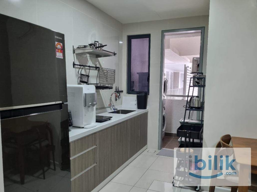 Fully Furnished Master Room at The Era Residence 5 mins to Mont Kiara - Image 4