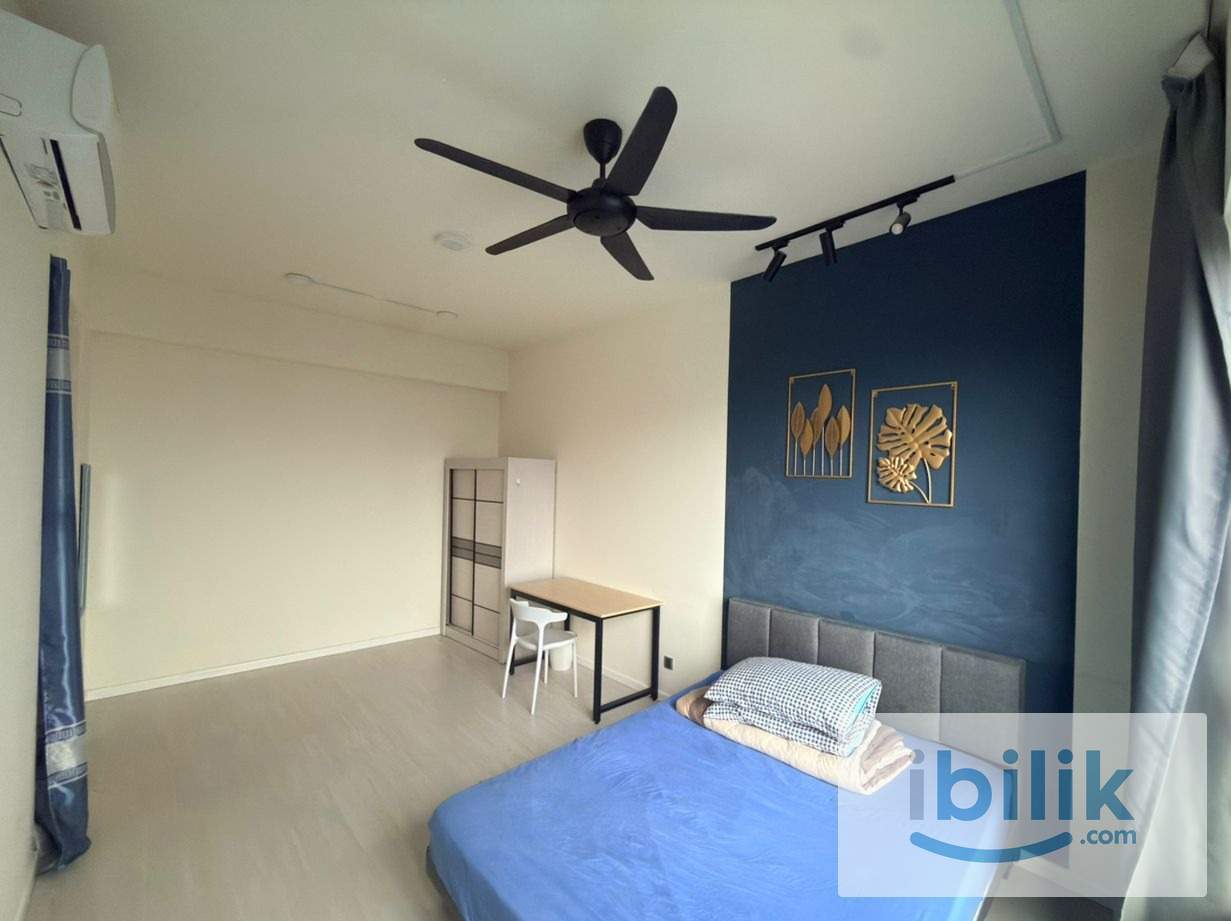 Fully furnished Spacious Master Room with En-Suite bathroom for rent - Image 3