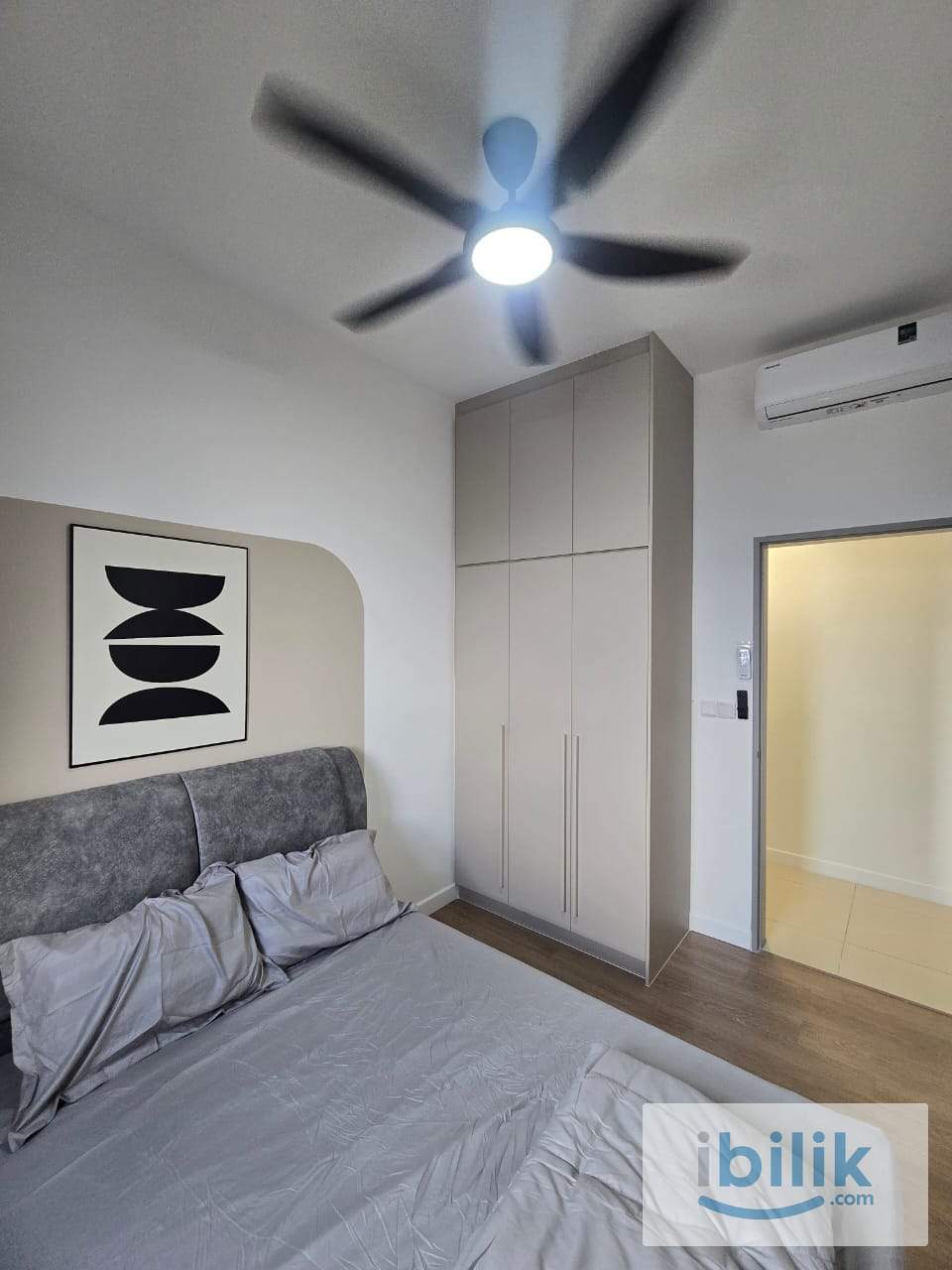 Fully furnished Middle Room utilities inclusive 5 mins to Mont Kiara , Publika, Jalan Ipoh - Image 1