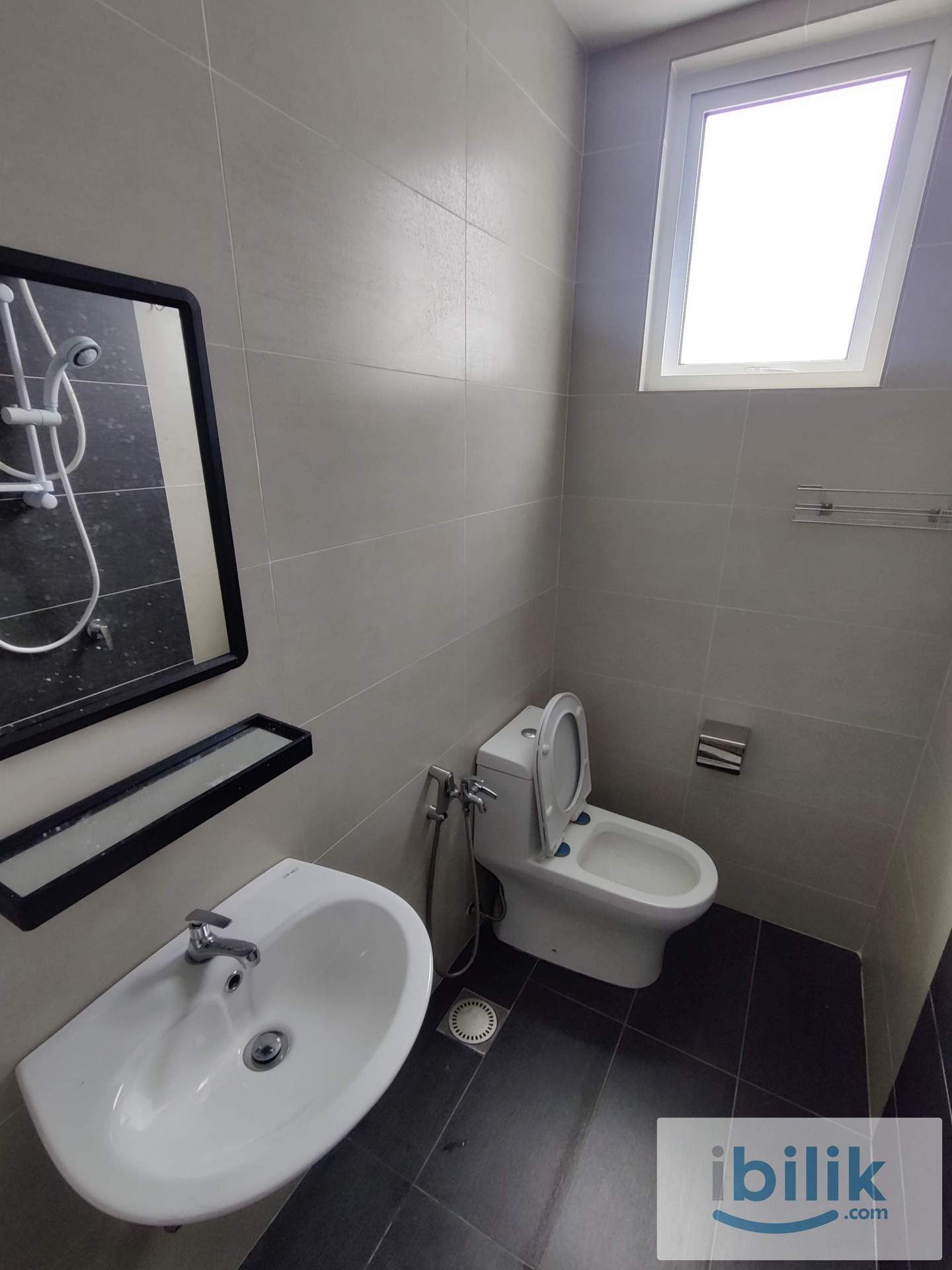 🎀Cozy Small Room – Ideal for Single at Pinnacle, Sri Petaling, Kuala Lumpur - Image 3