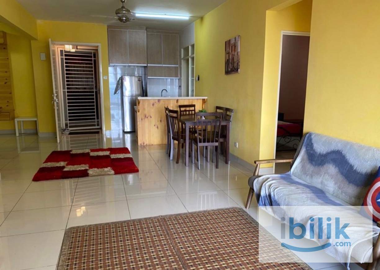 Middle Room for rent - Image 1