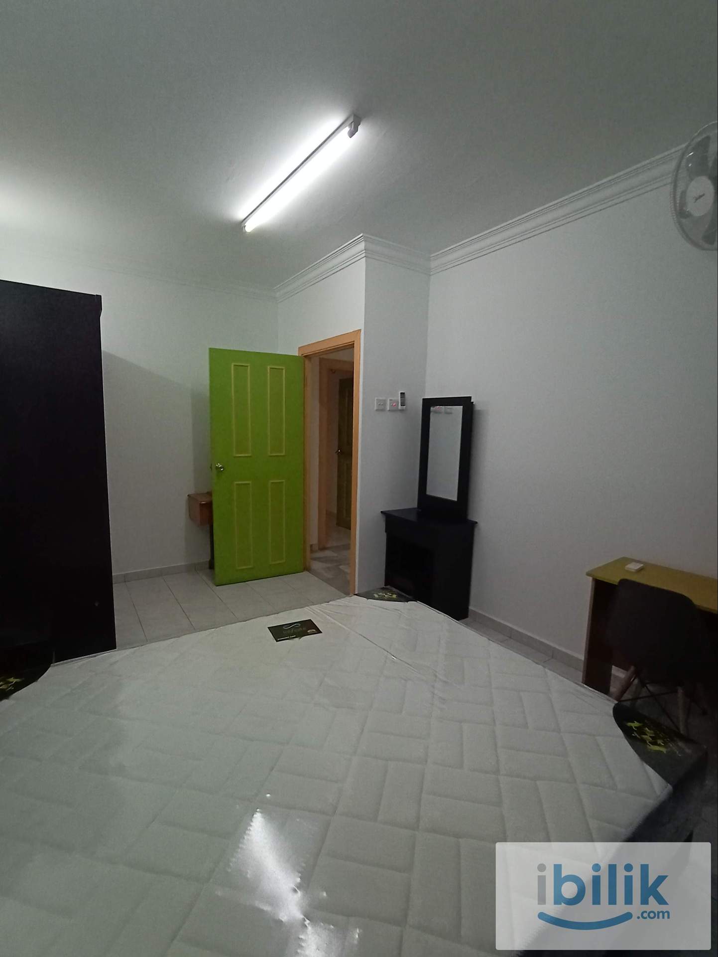 Fully Furnished Middle Room At Jalan Ipoh / Jalan Kuching / Sentul! Female Unit! Walking To Bus Stop, MRT2, KTM!  - Image 2