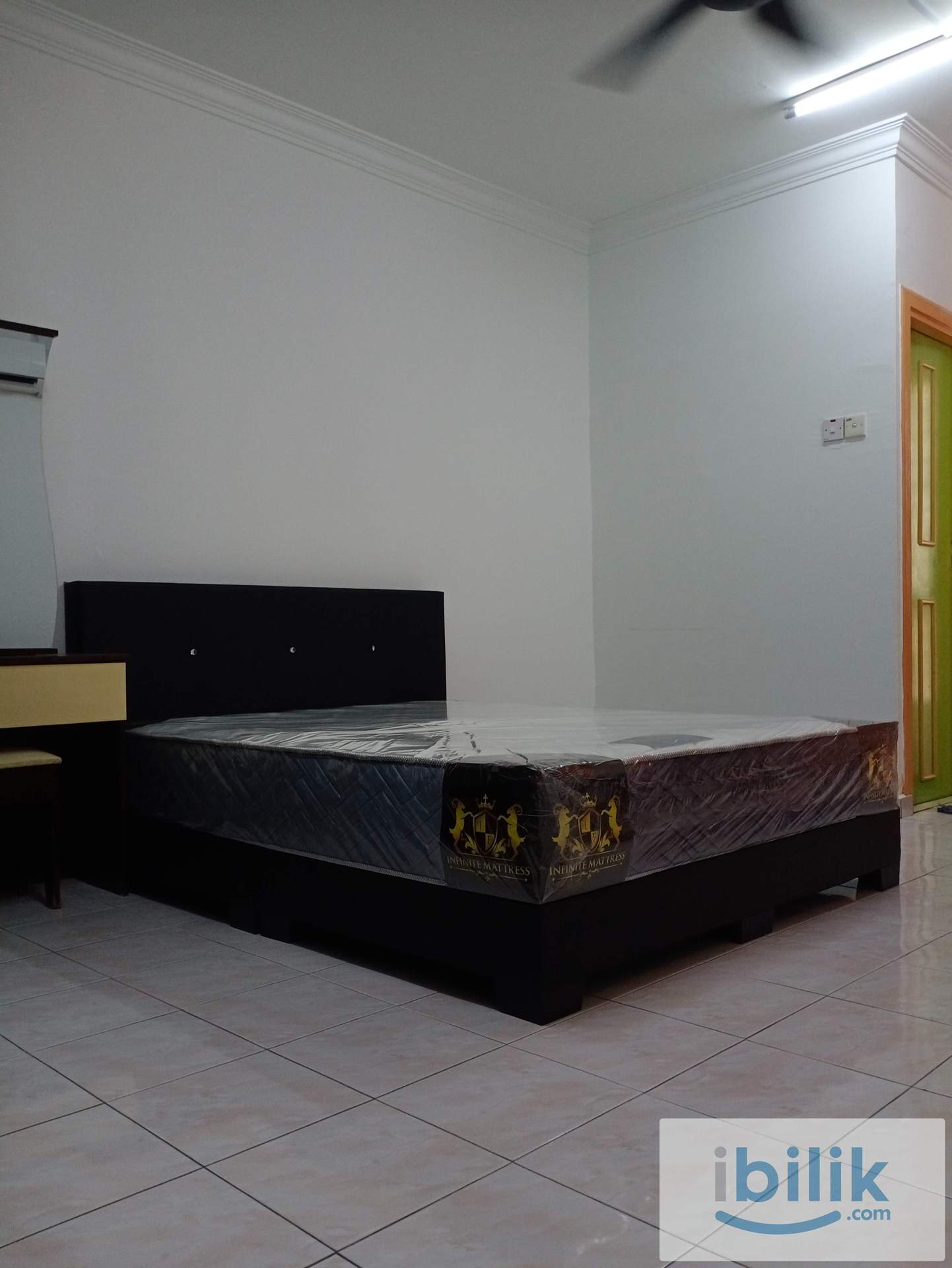 Fully Furnished Master Room At Jalan Ipoh / Jalan Kuching / Sentul! Female Unit! Walking To Bus Stop, MRT2, KTM!  - Image 1