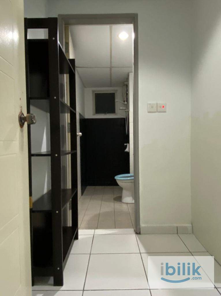 *Exclusively for Malaysian Female* Master Room at Axis Residence, Pandan (Fully Furnished) - Image 2