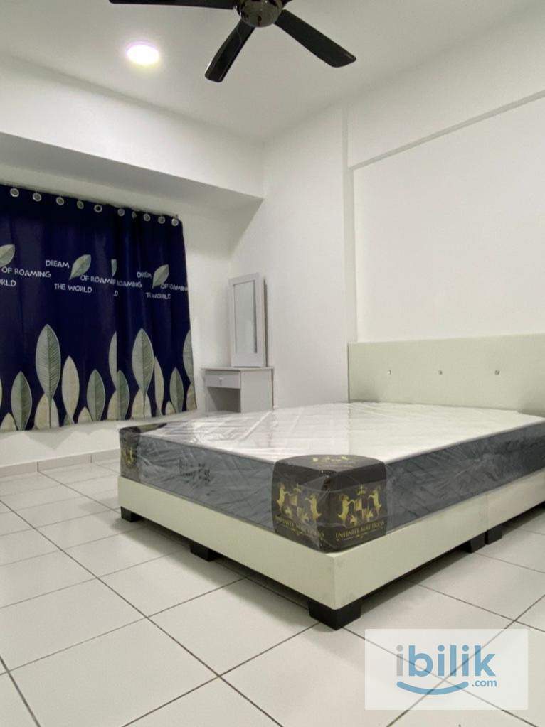 *Exclusively for Malaysian Female* Master Room at Axis Residence, Pandan (Fully Furnished) - Image 3