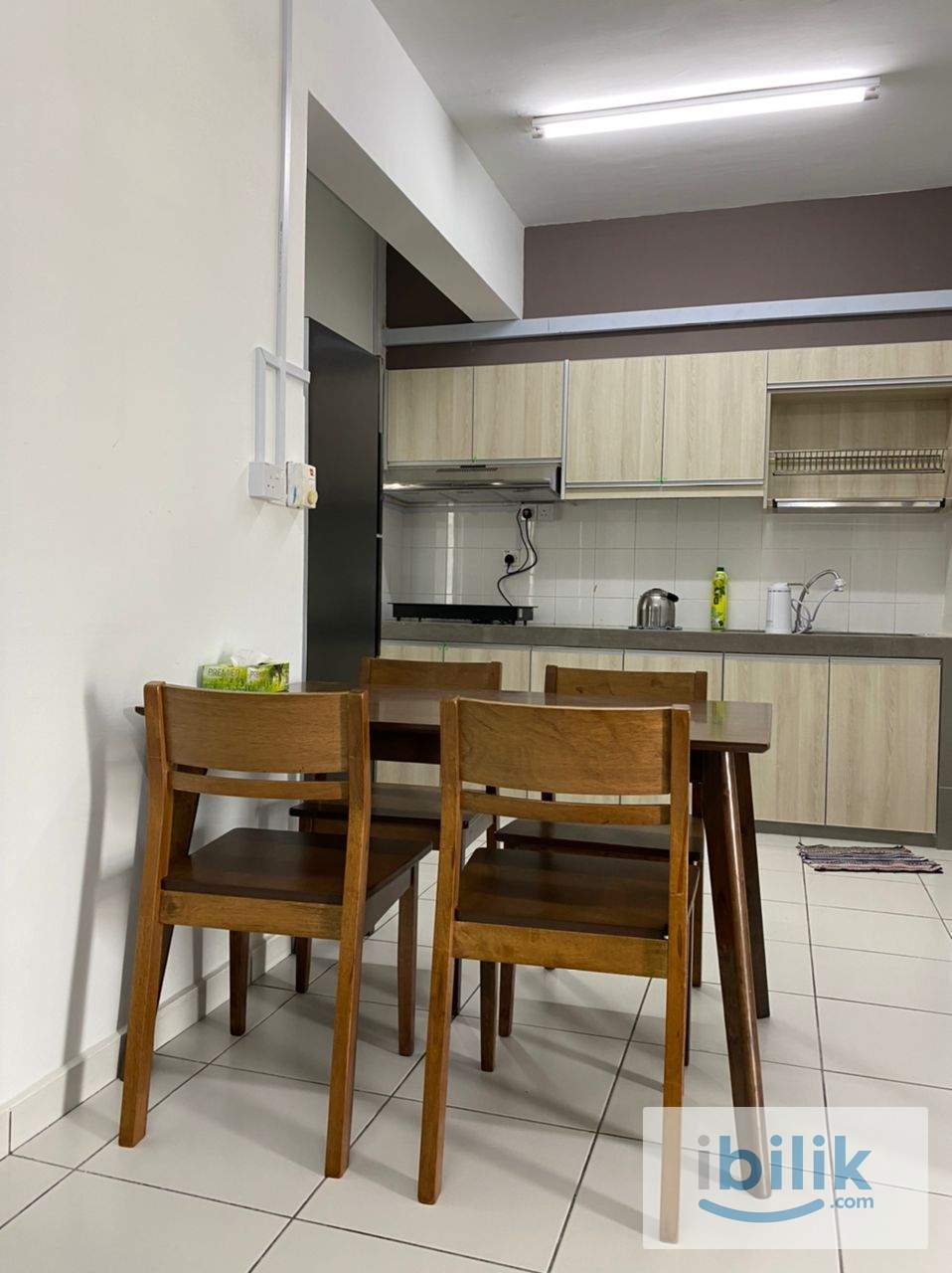 (Female Only Muslim Friendly) Single Room at Axis Residence - Image 4