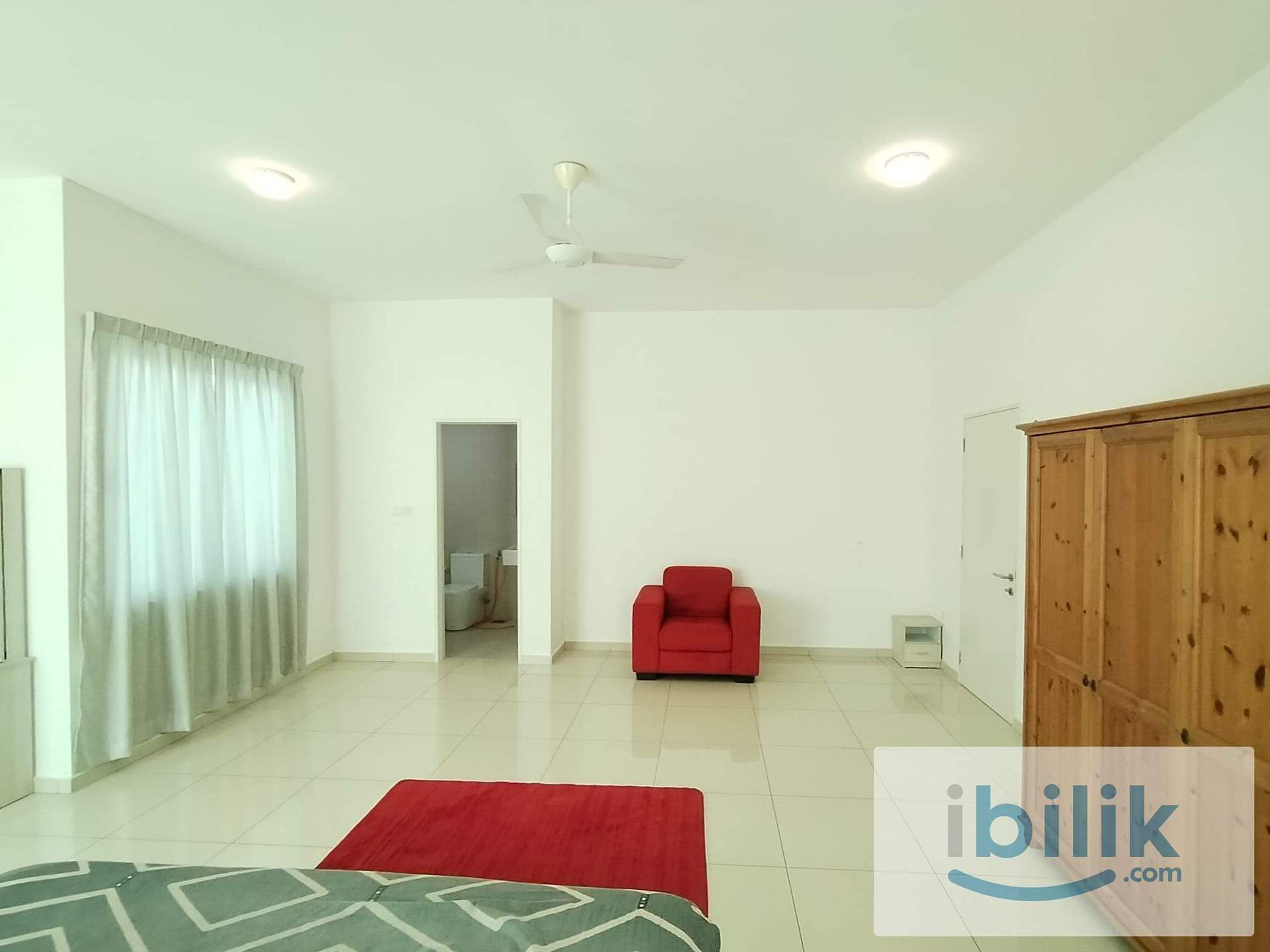 Cozy Middle Room (Fully furnished | WIFI Included) at Balista Sendayan near Seremban, Seremban 2, Lukut - Image 9