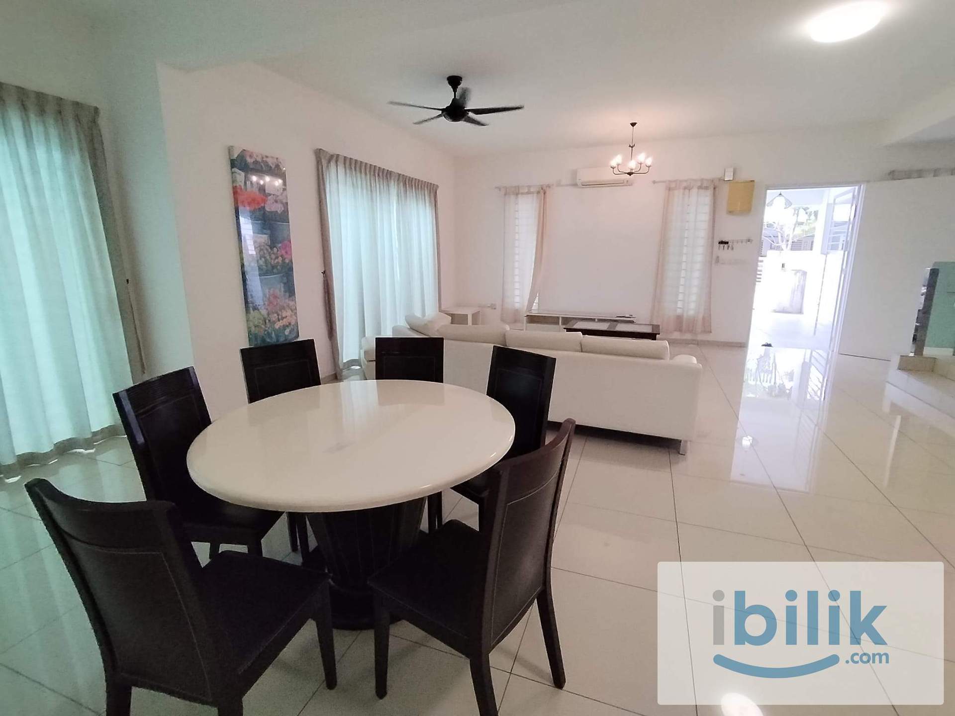  Master Room (Fully furnished | WIFI Included) at Taman Desaria near Sunway Pyramind & Taylor's University - Image 1