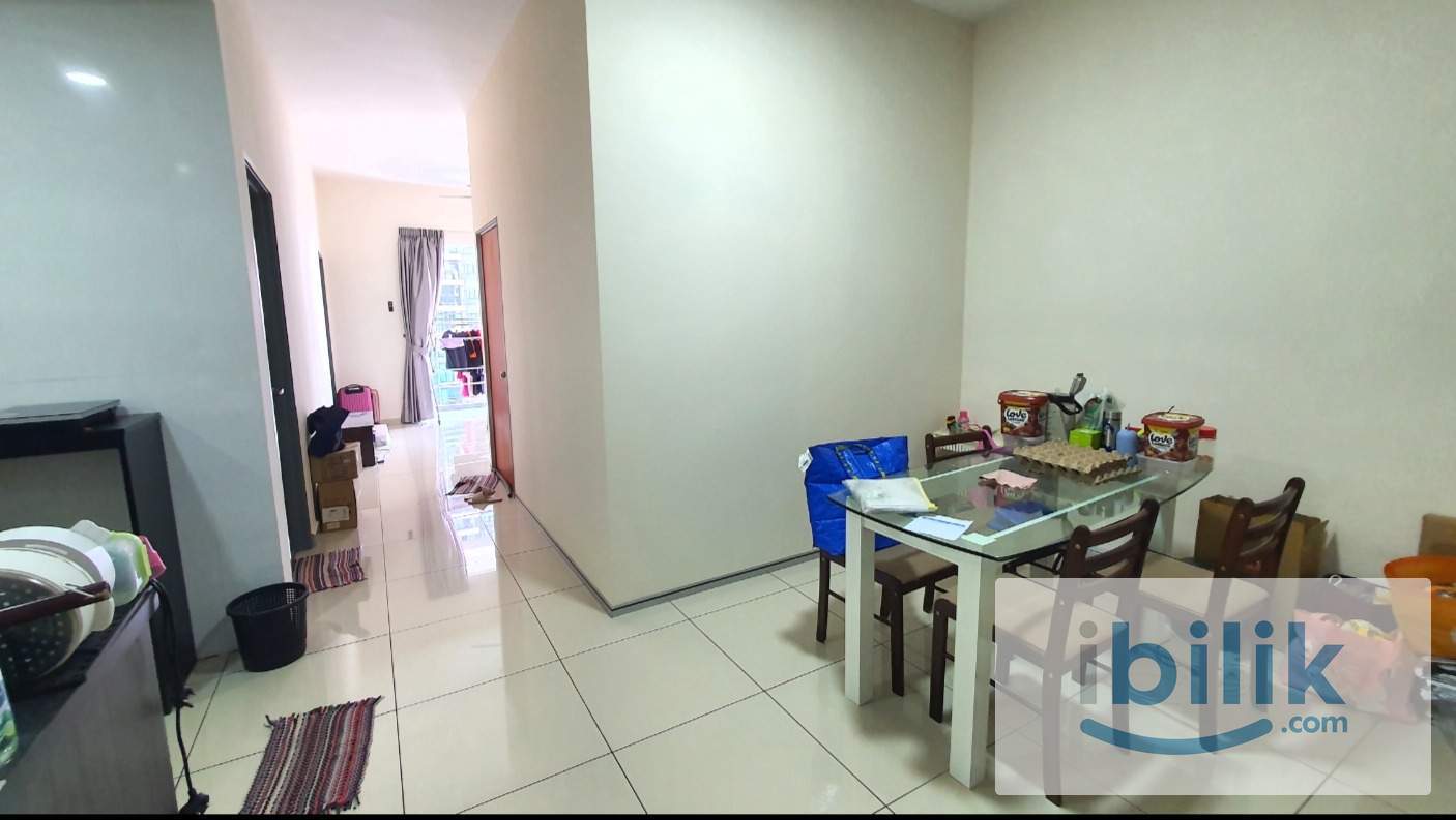 Medium Room - Image 3