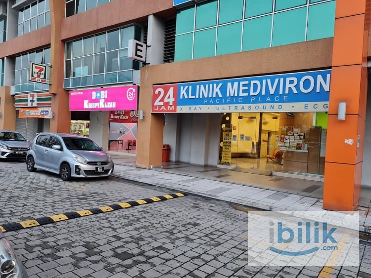 Next to LRT, Balcony medium bedroom. Available now - Image 8