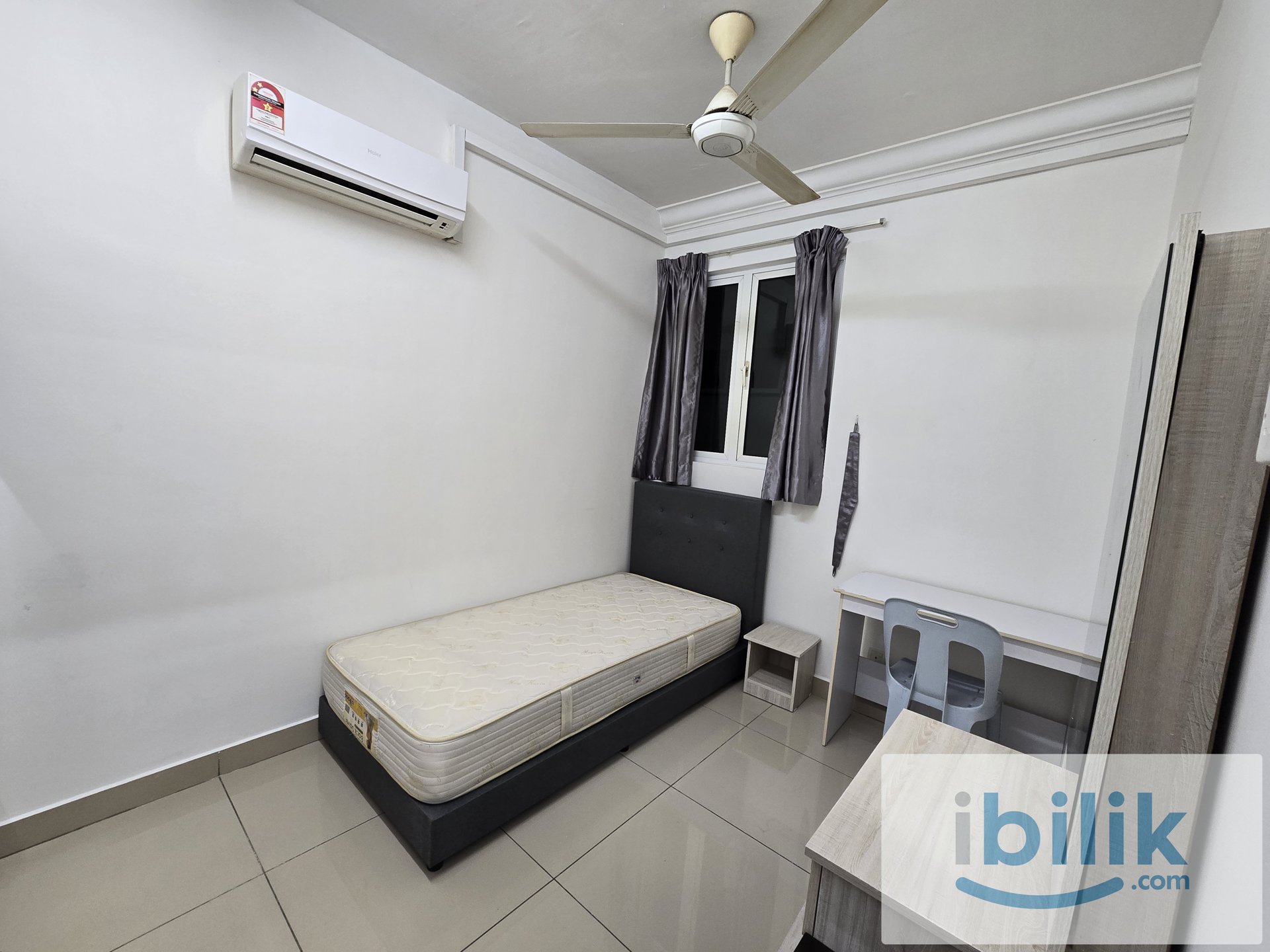 FEMALE UNIT, Medium bedroom. Available now - Image 1