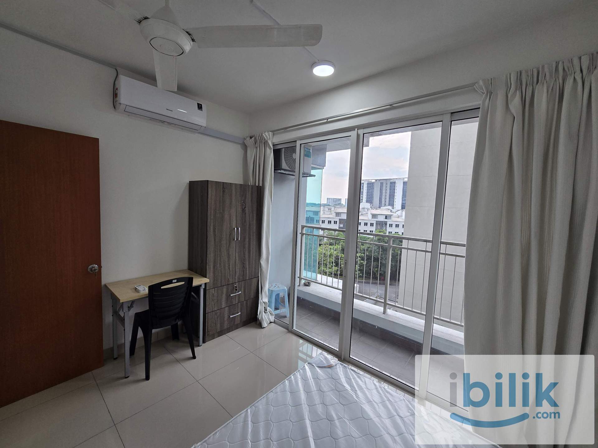 🌟BRAND NEW FURNITURES, BALCONY MEDIUM ROOM.🌟 📍5MINS TO LRT🚅 - Image 1