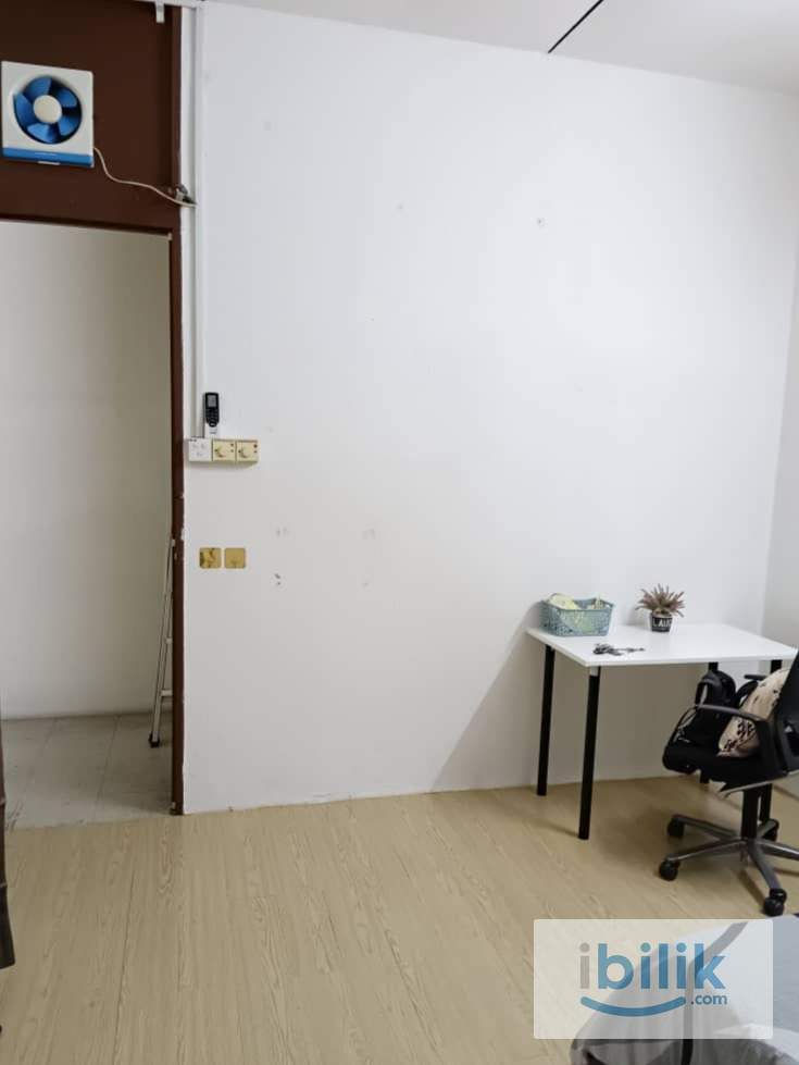 PULAU TIKUS NEAR MORNING PASAR MEDDLE ROOM FOR RENT. - Image 2