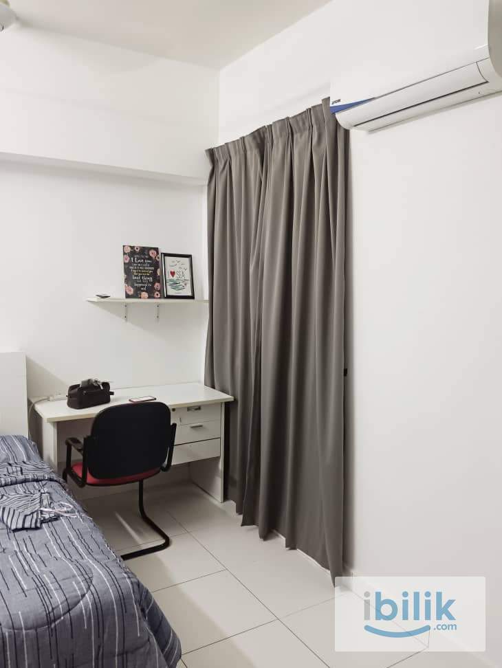 ELIT CONDO BAYAN BARU AREA MEDIUM ROOM FOR RENT. - Image 2