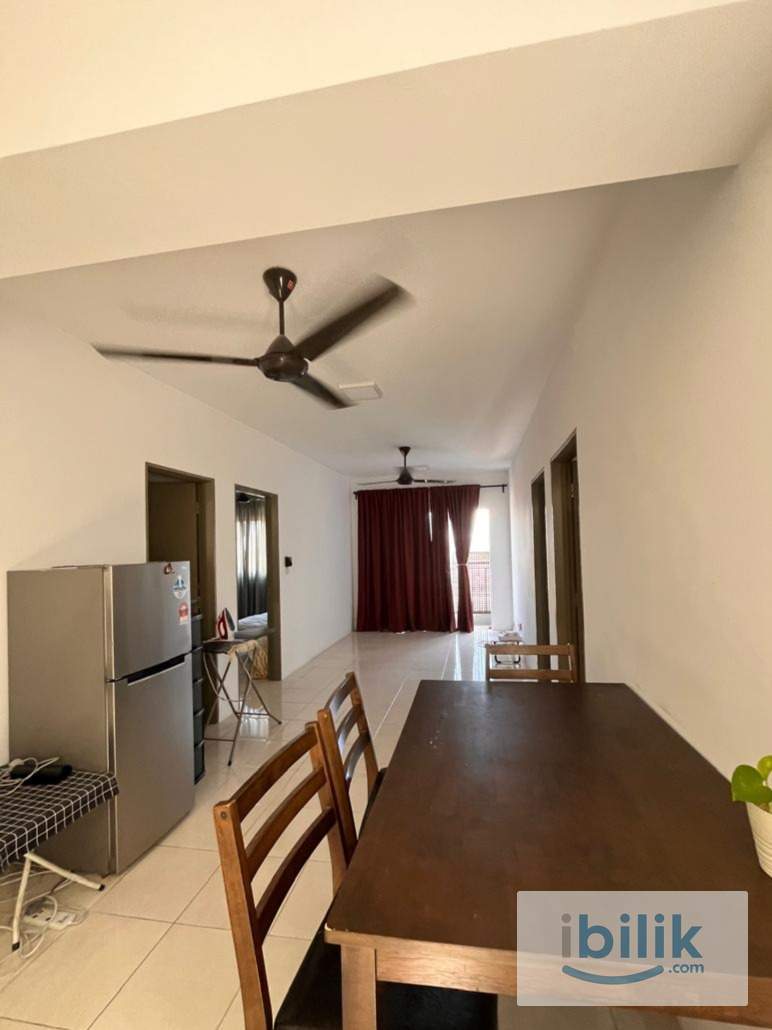 Fully Furnished Room 5 minutes walk to MRT 2 Wifi - Image 2