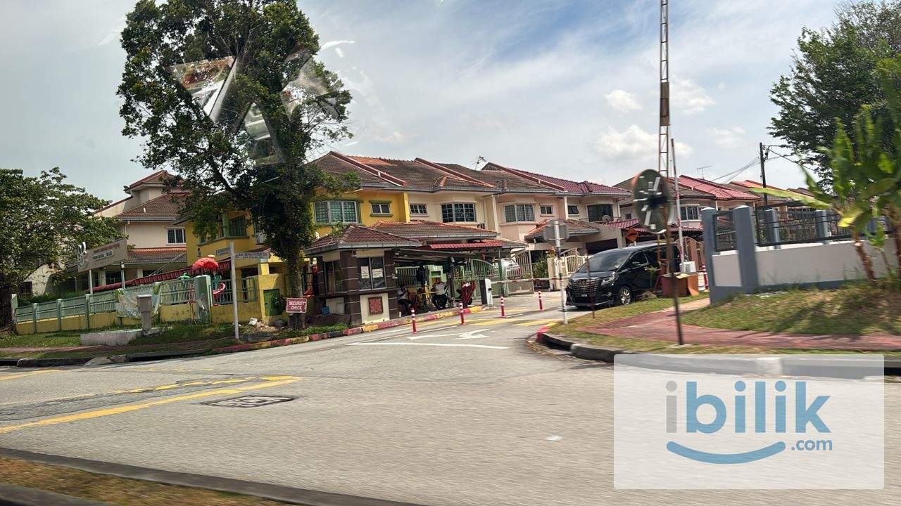 Small Room For Rent Kota Damansara Seri Utama Landed House - Image 1