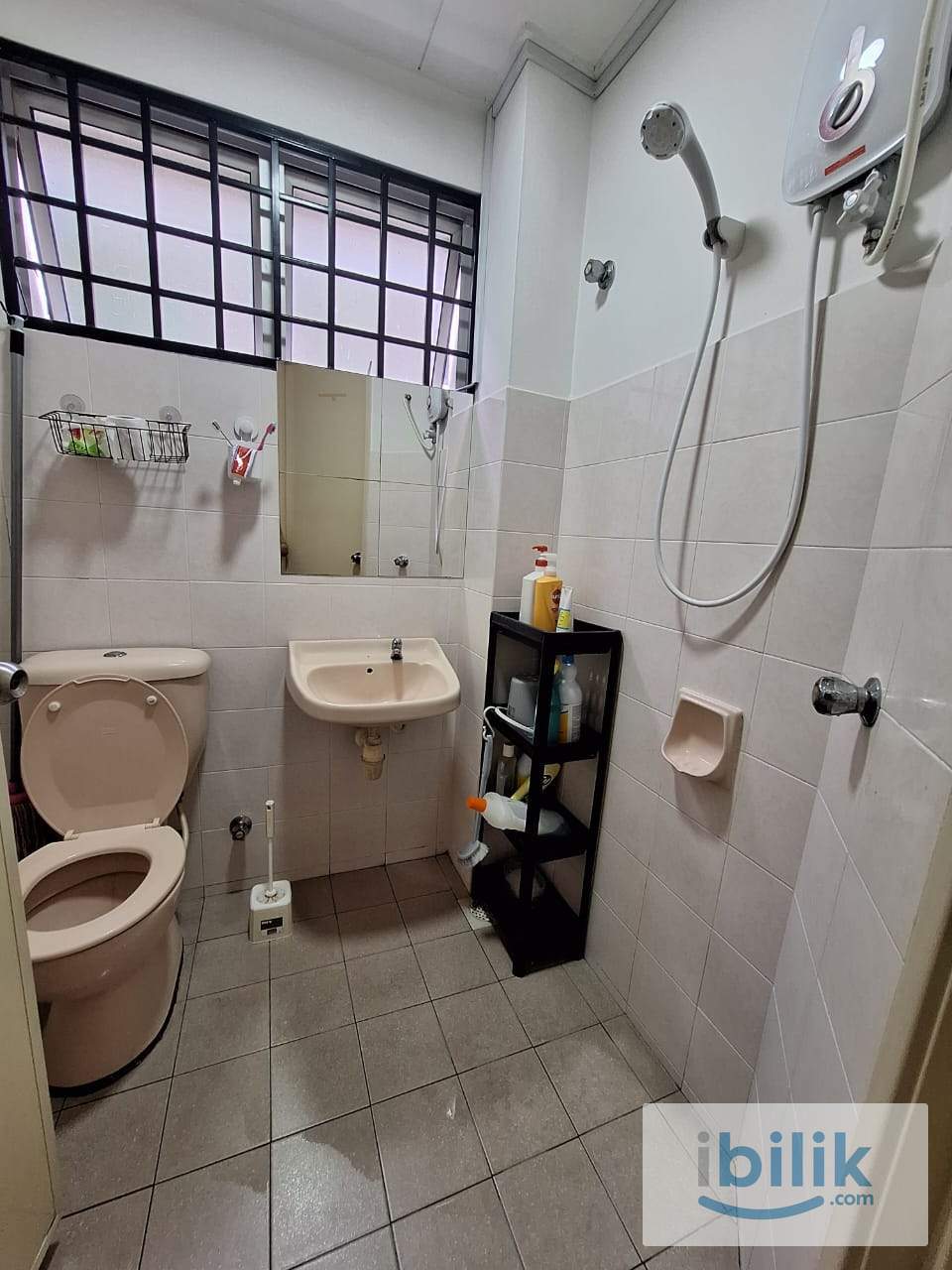 Small Room For Rent Kota Damansara Seri Utama Landed House - Image 4