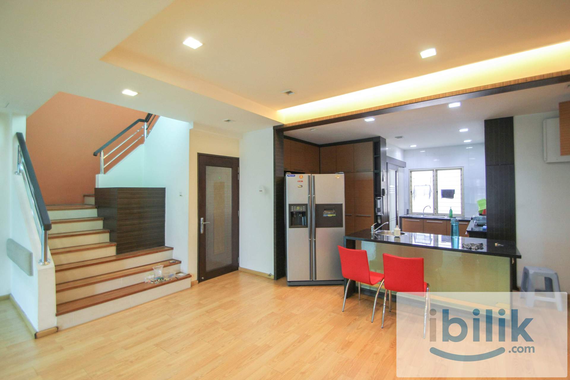 [5 mins walk to Serdang KTM]❗UPM University✨Fully Furnished Master Room🥰Ready Move in - Image 4