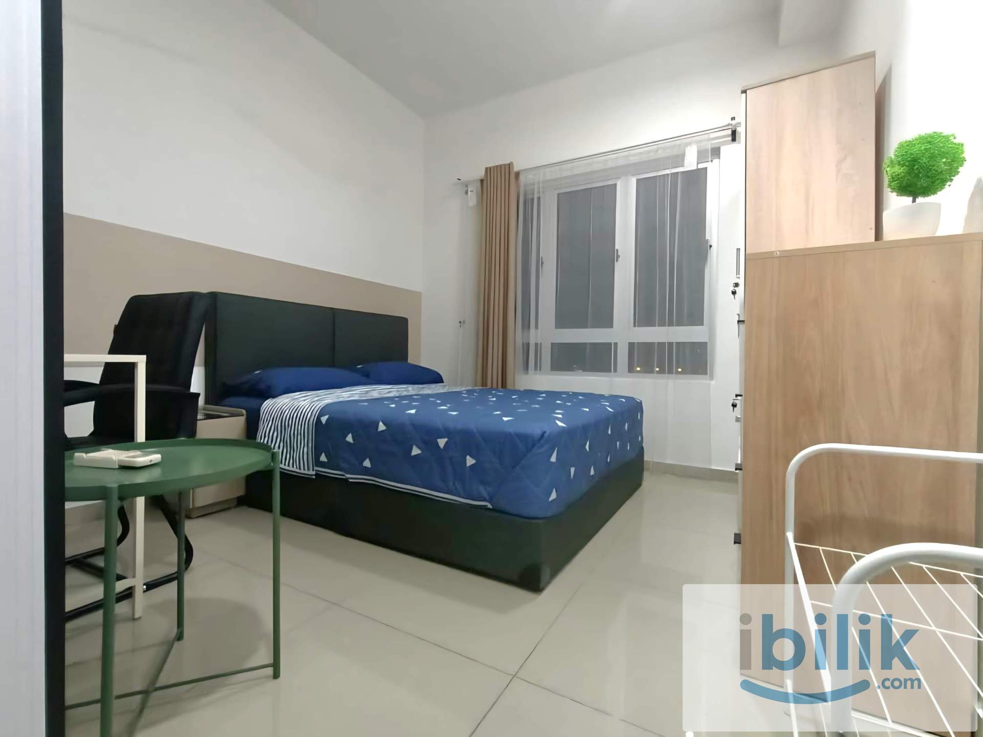 Subang Jaya - Middle room with toilet - Image 1