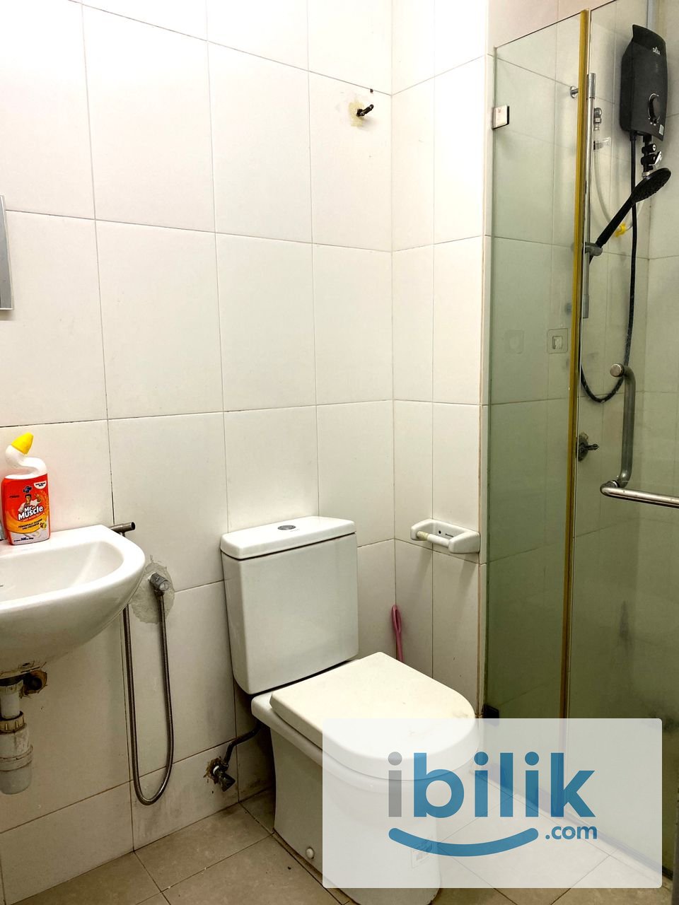 ZENITH RESIDENCE MASTER ROOM FULLY FURNISHED  - Image 1