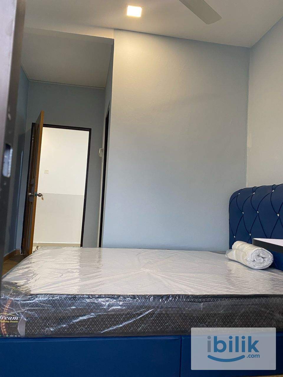 PJ SECTION 14 MASTER BEDROOM FOR RENT - Image 4