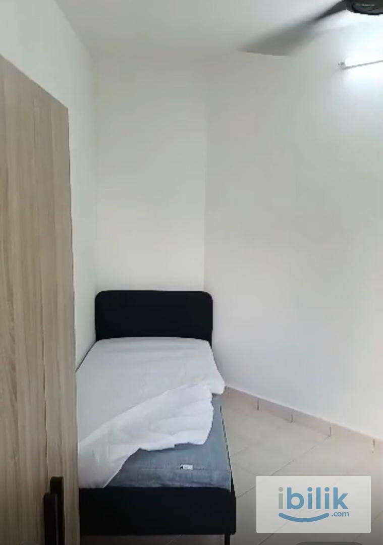 PALM SPRING SINGLE ROOM MIX GENDER MRT STATION  - Image 3