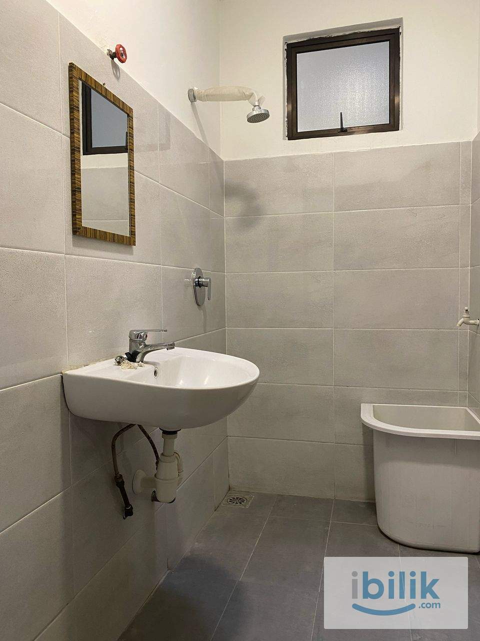 ASIA JAYA SECTION 14 PJ MEDIUM ROOM FOR RENT  - Image 5