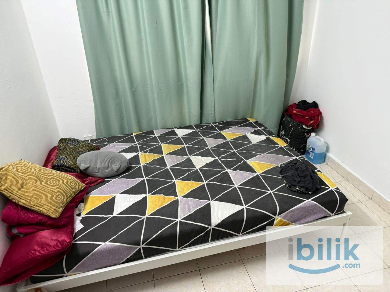 PALM SPRING MEDIUM ROOM FULLY FURNISHED MRT STATION FOR RENT  - Image 1