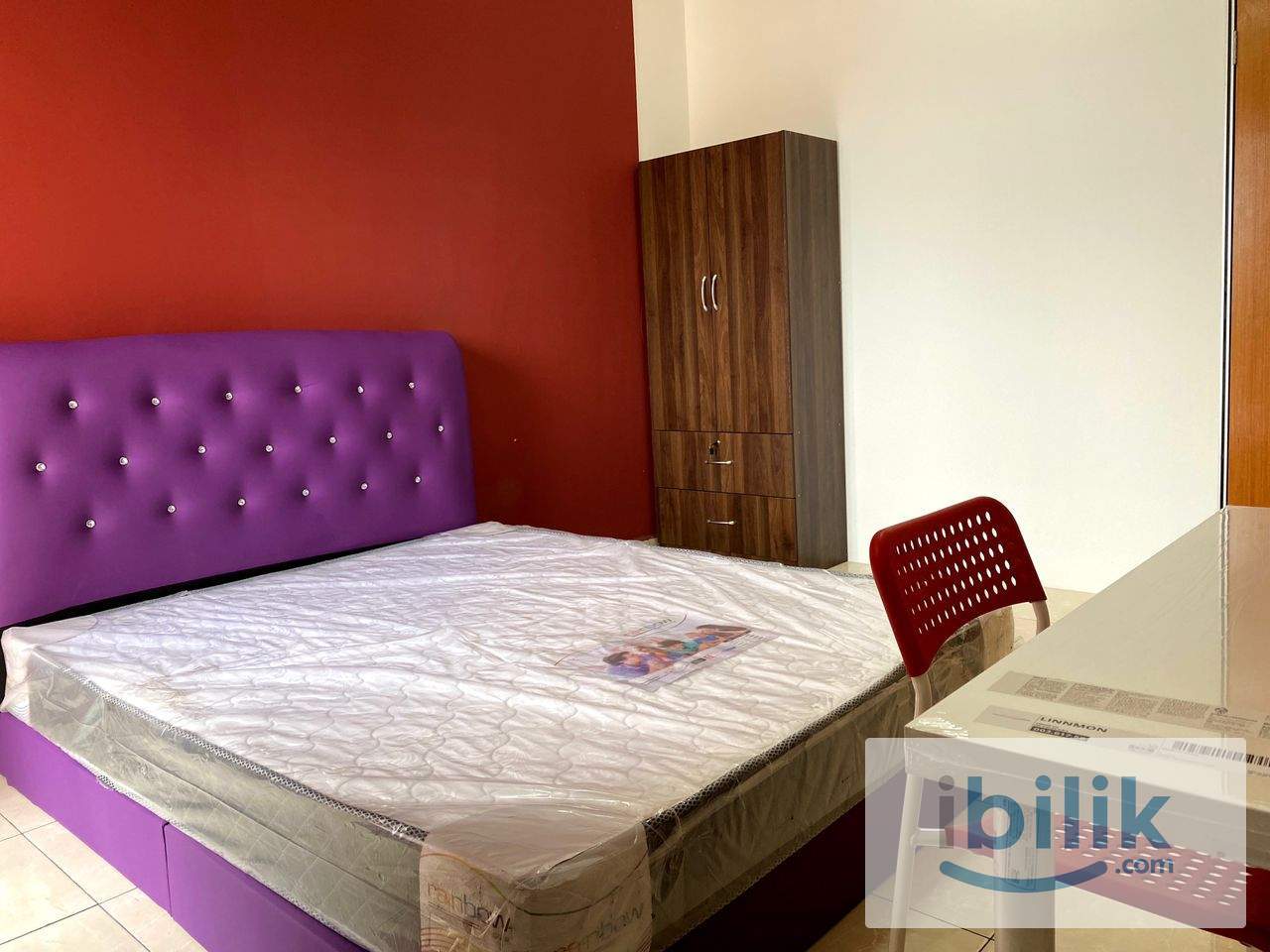 CASA INDAH 1 BALCONY MEDIUM ROOM FOR RENT  - Image 5