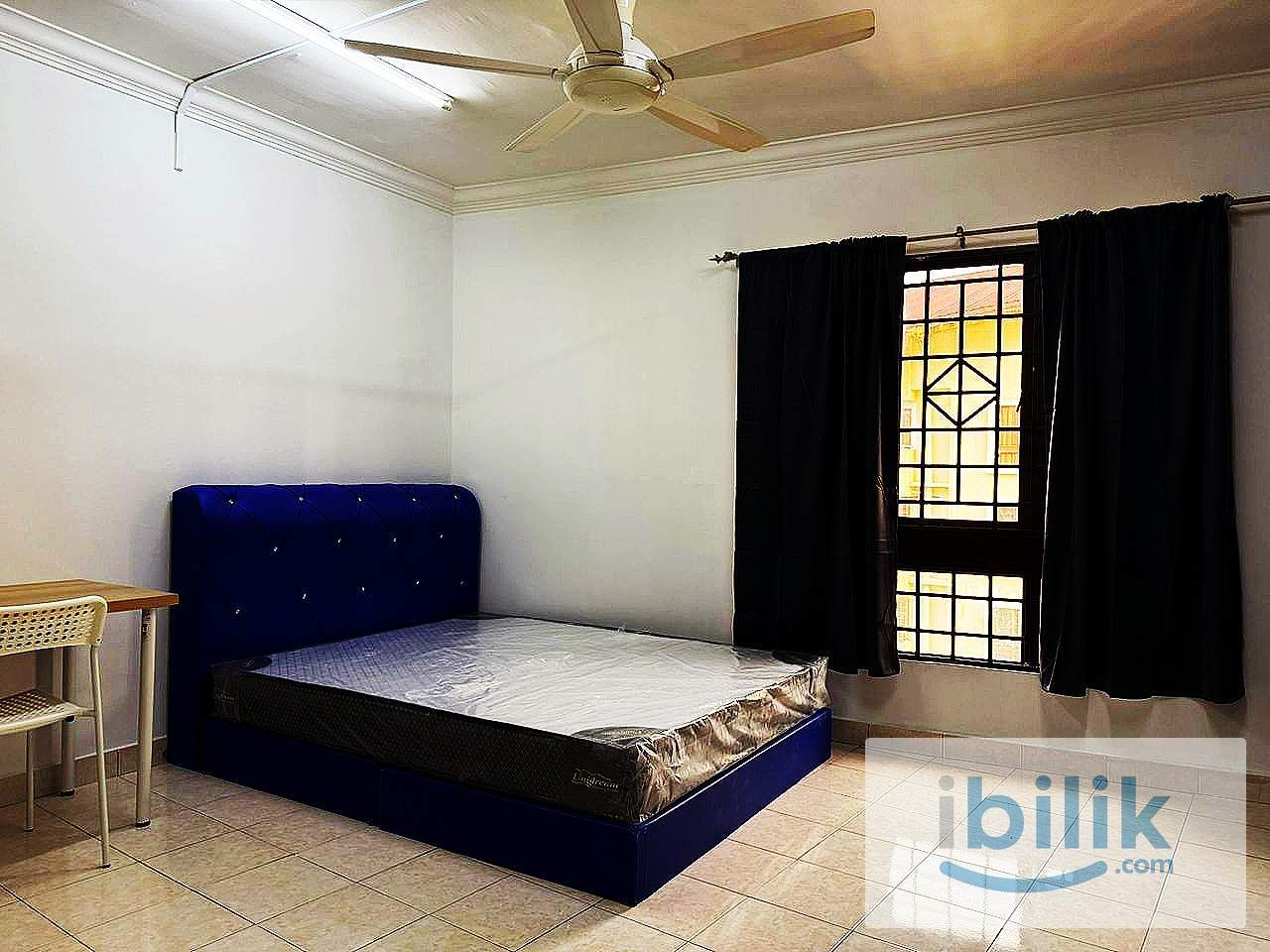 PALM SPRING MIX GENDER MASTER BEDROOM FULLY FURNISHED MRT STATION  - Image 1