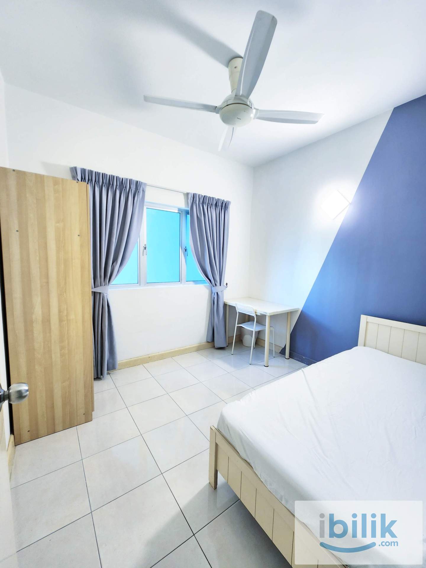 Fully-Furnished Middle Room for Rent @ Metropolitan Square, Damansara Perdana  (Ready to Move In — Chinese Female Only) - Image 1