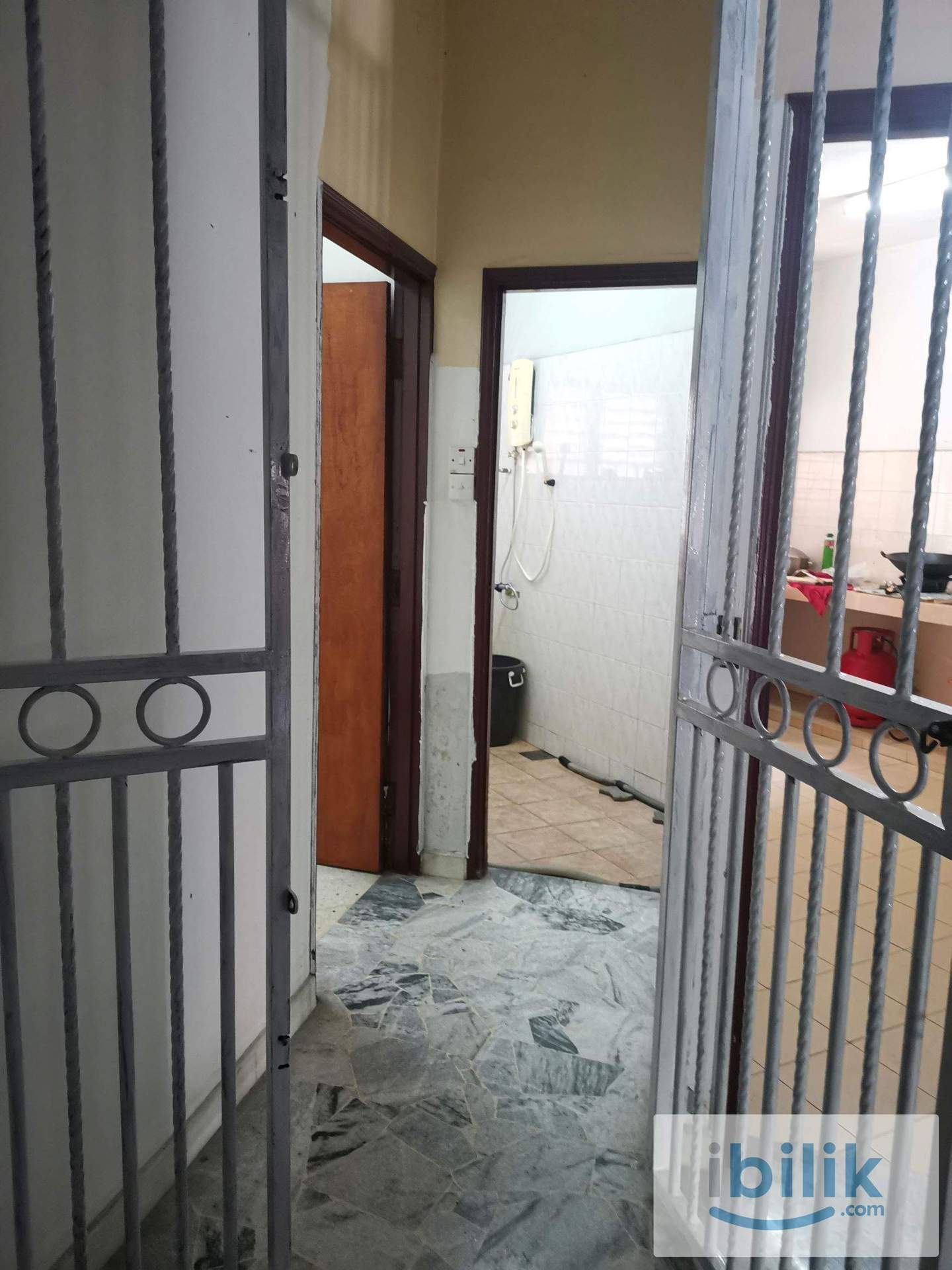single   room - Image 2