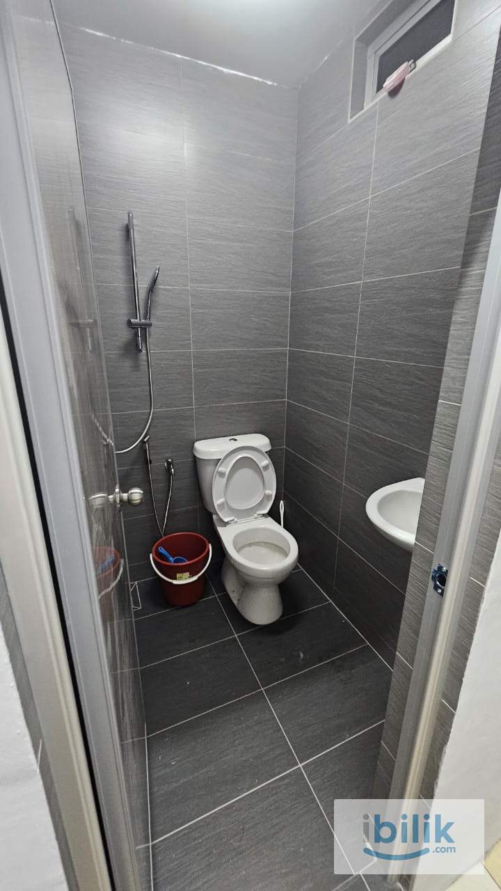 Hostel Rooms for Rent  - Image 6