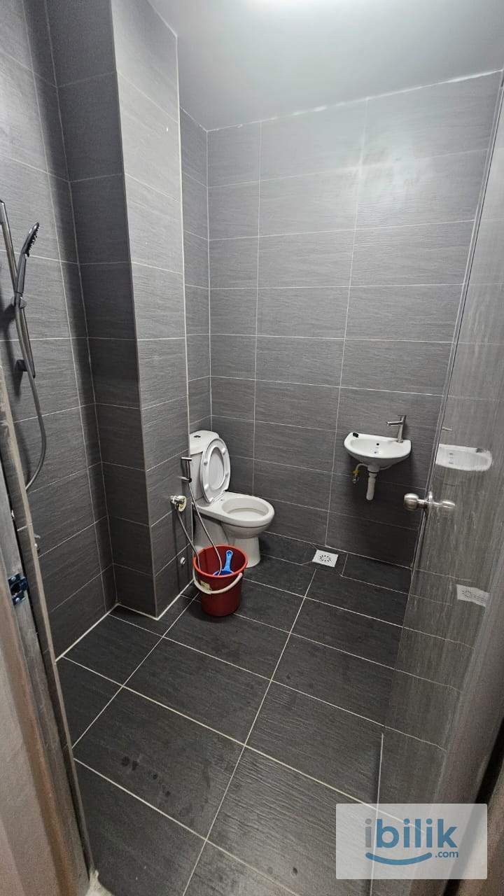 Hostel Rooms for Rent  - Image 4