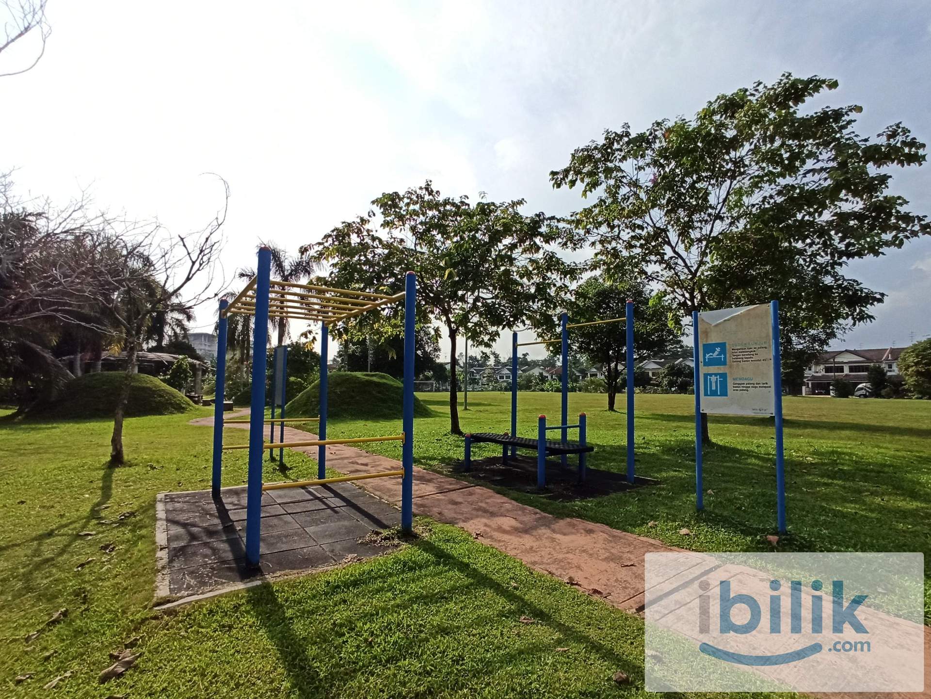 Mount Austin Fully Furnished Medium Aircon Room for Rent - Image 4