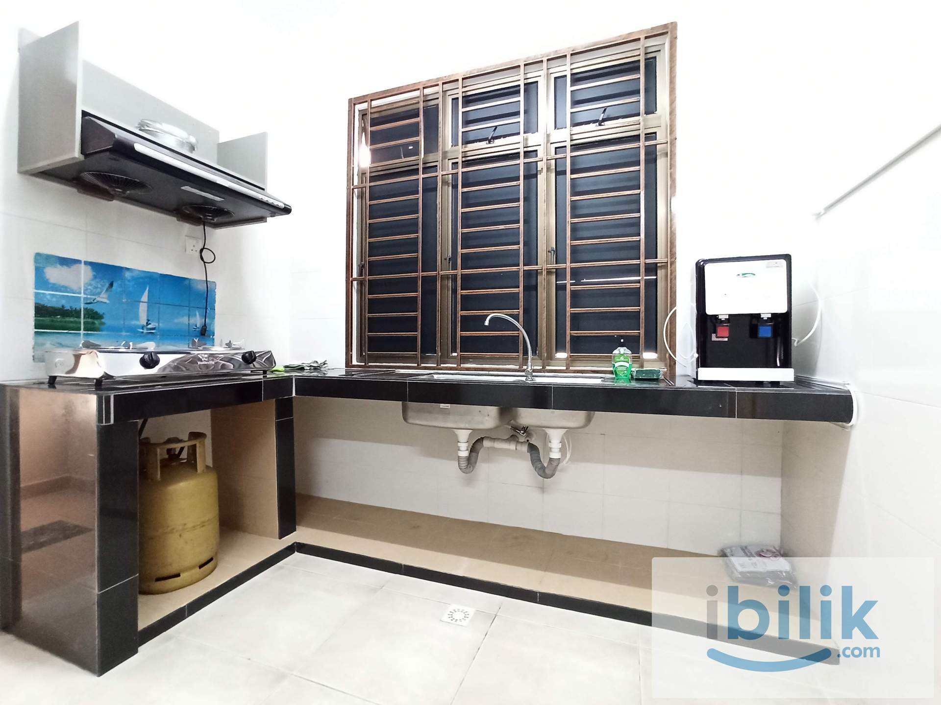 Bandar Dato Onn Fully Furnished Medium Room with Private Bathroom for Rent - Image 4